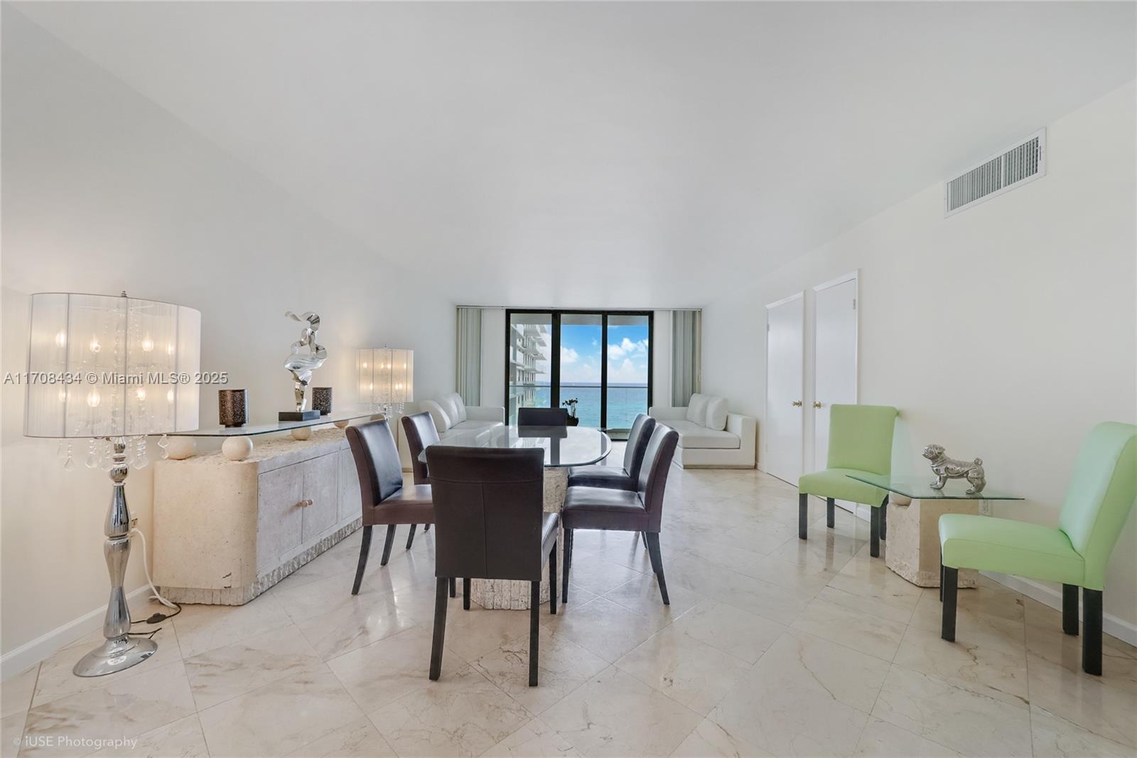 9801 Collins Ave 11N direct ocean