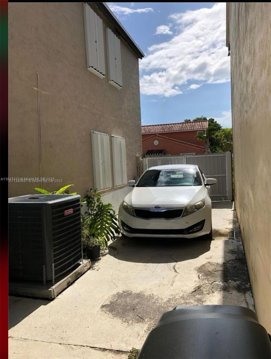 CUTLER LANDINGS 1ST ADDN - Residential