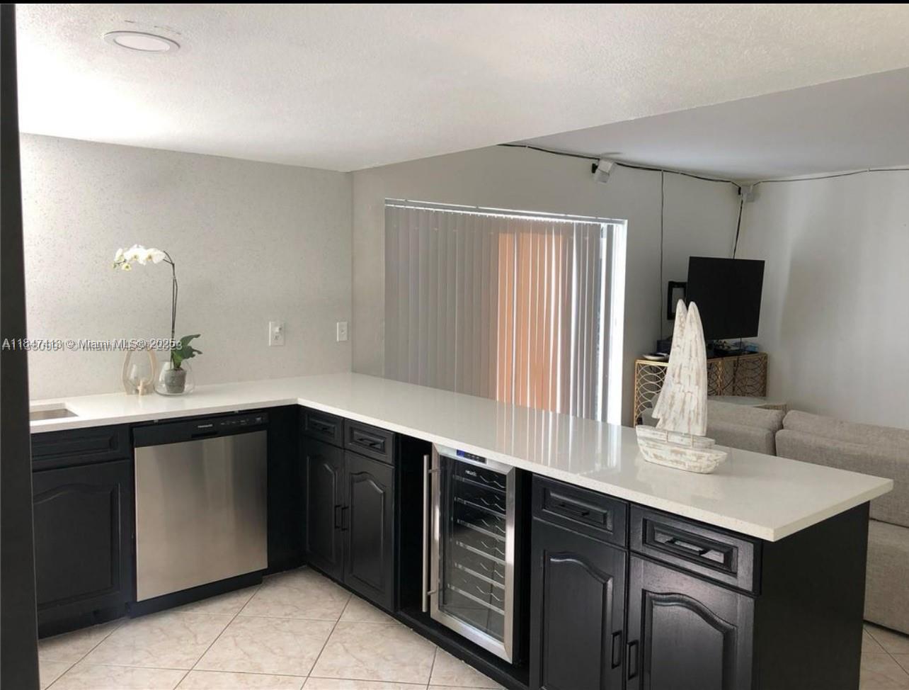 CUTLER LANDINGS 1ST ADDN - Residential