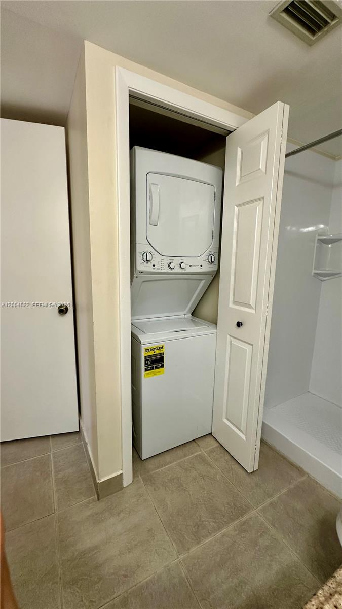 SADDLE CLUB GARDEN APTS A - Residential