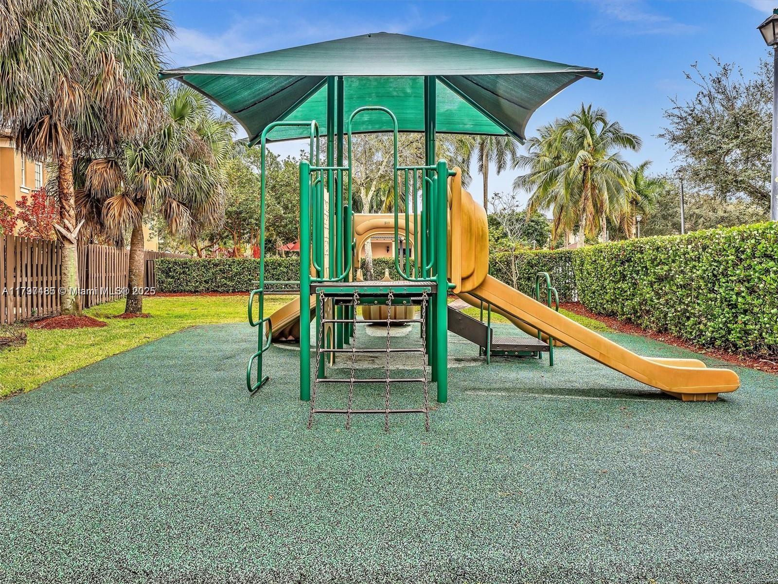 PINE ISLAND COMMERCIAL - Residential