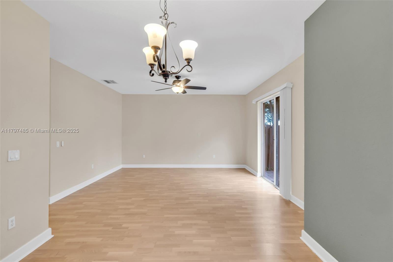 PINE ISLAND COMMERCIAL - Residential