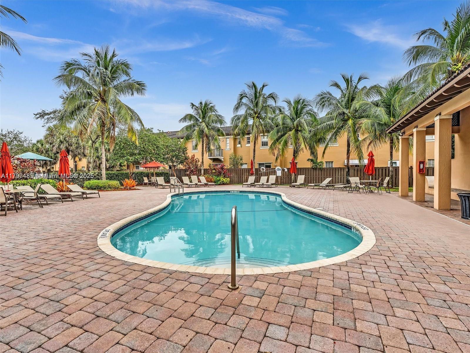 PINE ISLAND COMMERCIAL - Residential