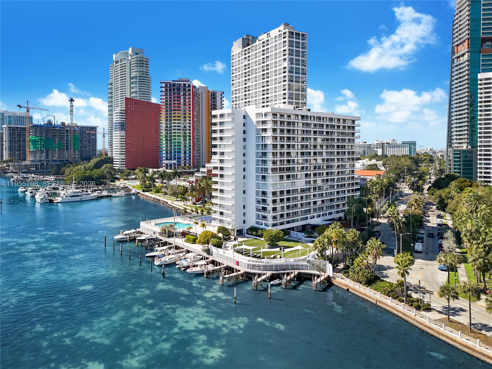 BRICKELL HARBOUR CONDO - Residential