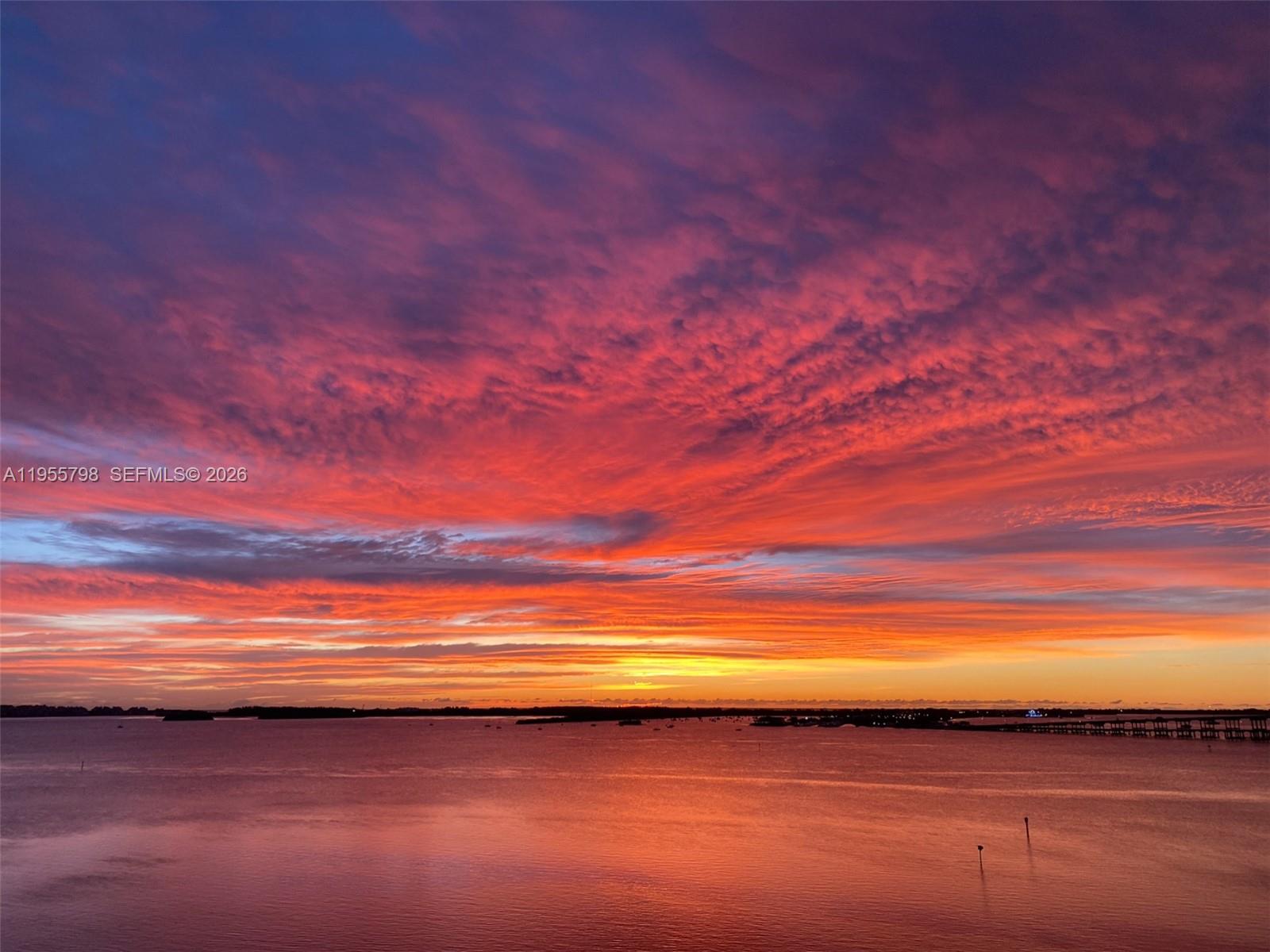BRICKELL HARBOUR CONDO - Residential