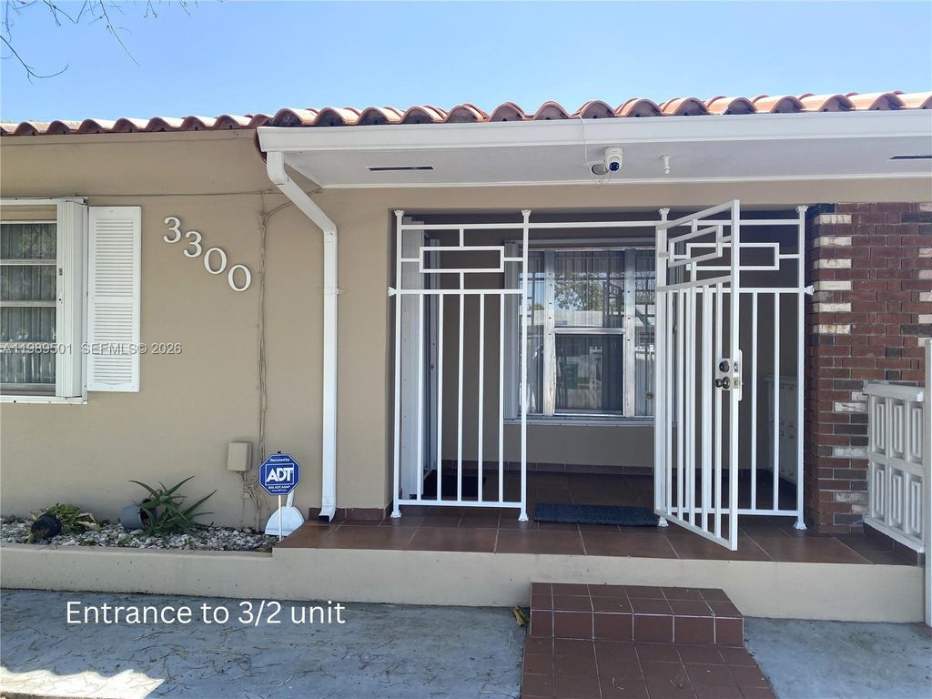 Photo of 3300-3302 SW 10th St, Miami, FL 33135 (MLS # A11989501)