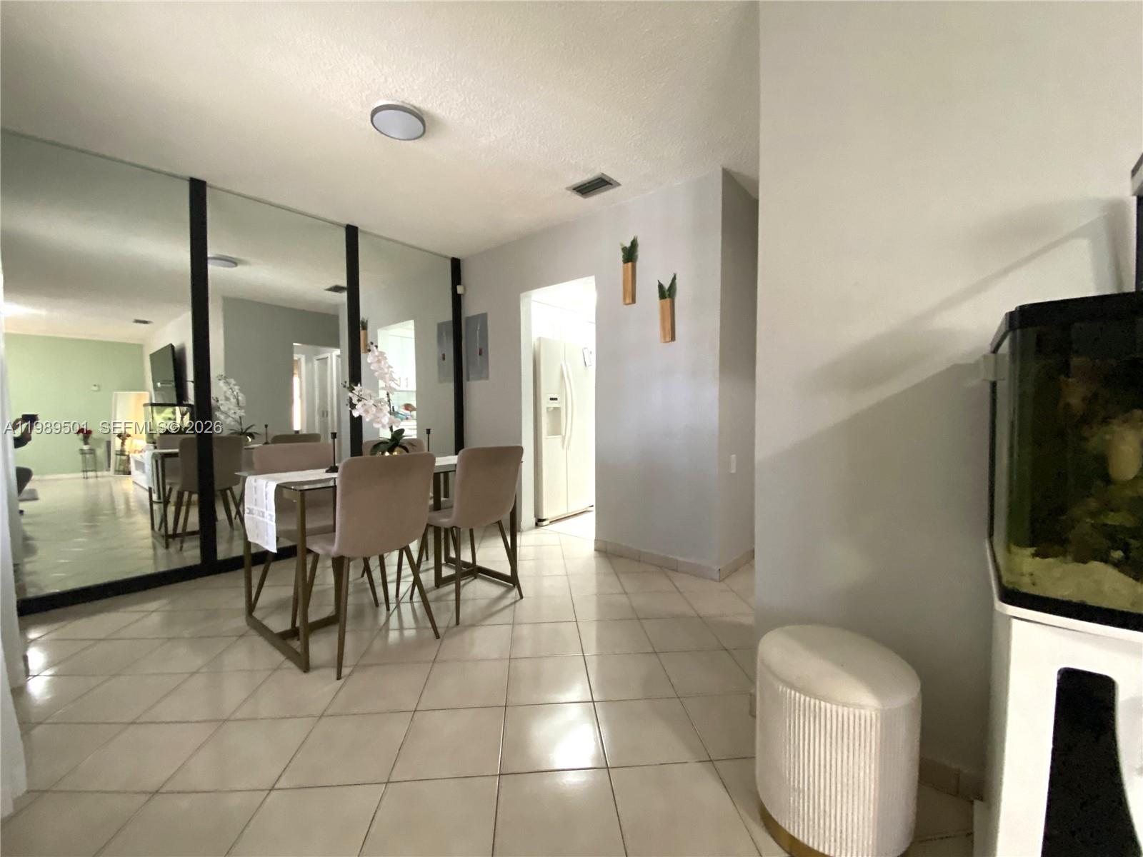 TAMIAMI PINES - Residential Income