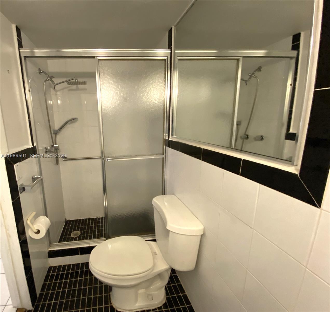 TAMIAMI PINES - Residential Income