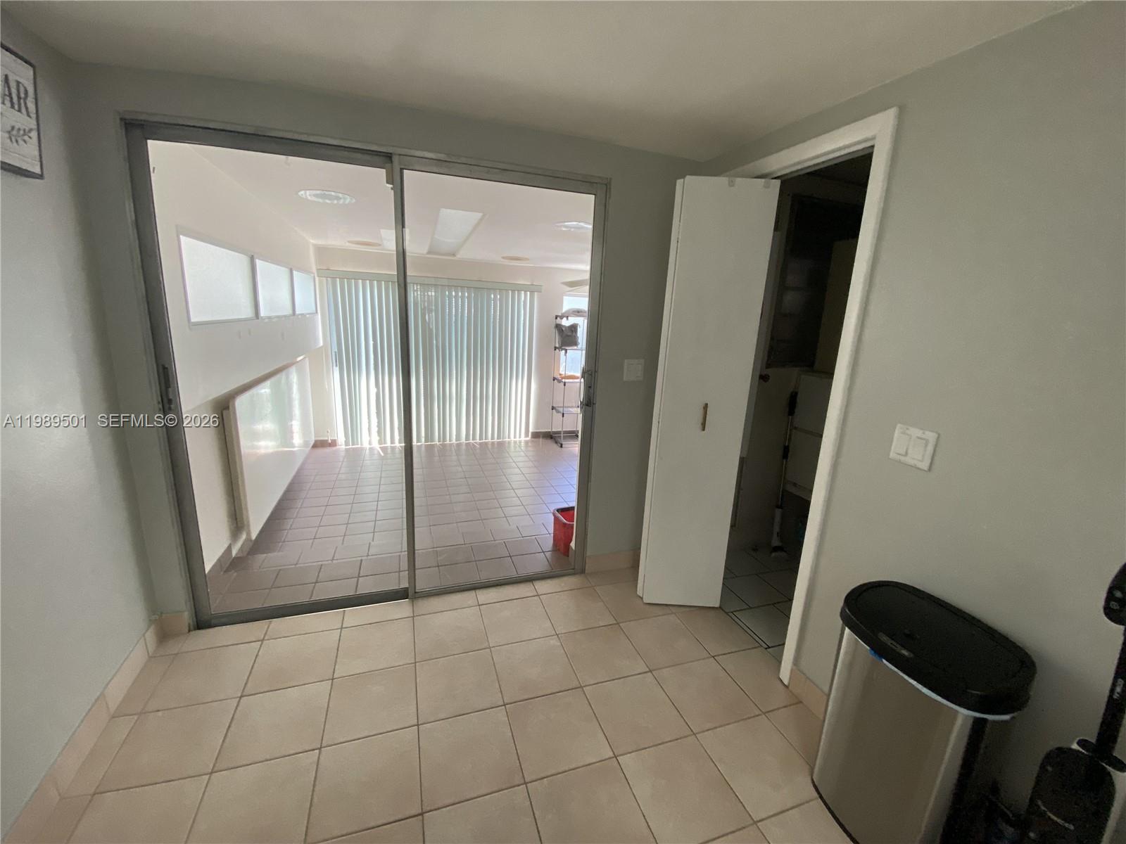 TAMIAMI PINES - Residential Income