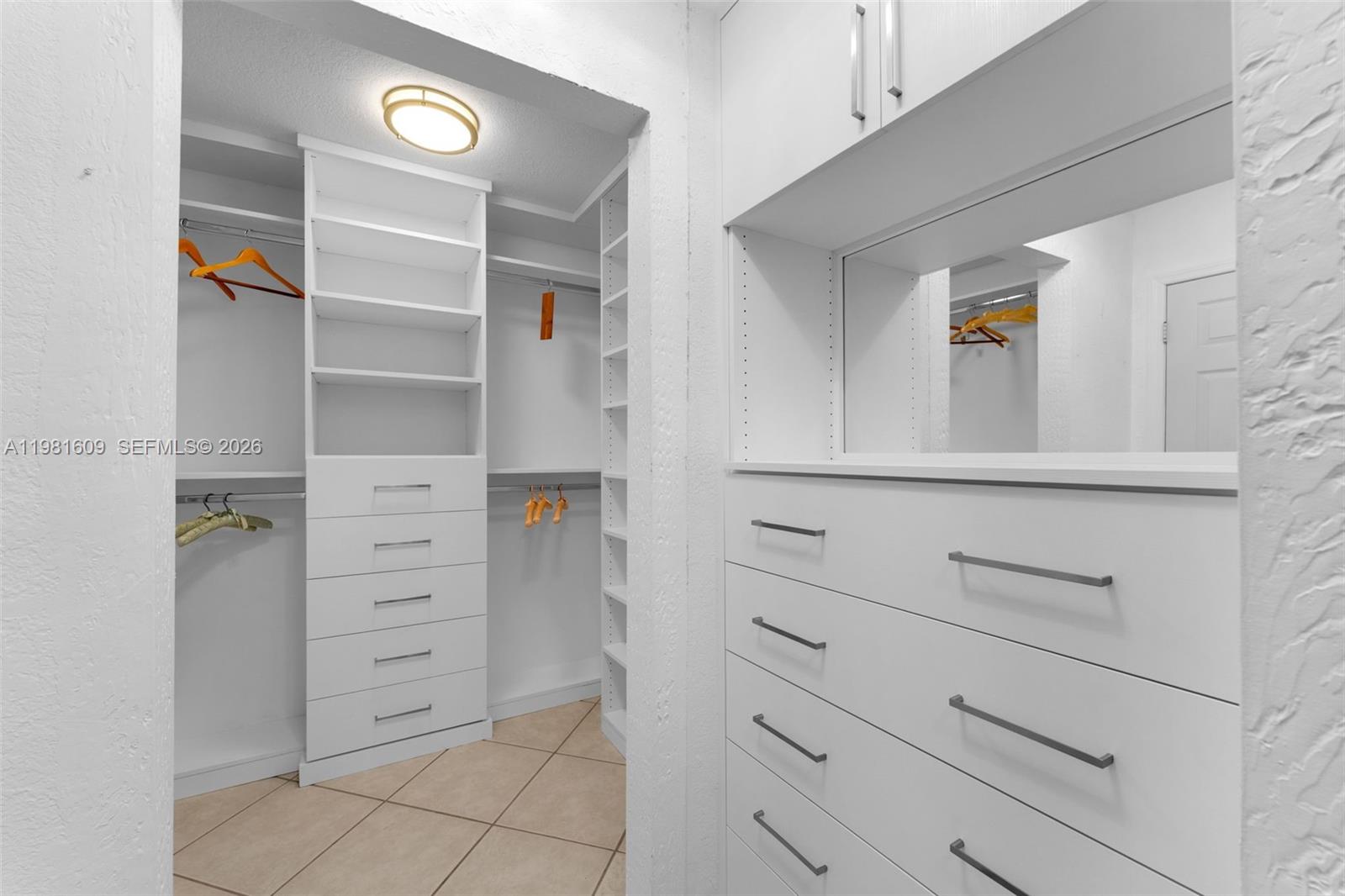 OLD CUTLER COVE ADDN - Residential