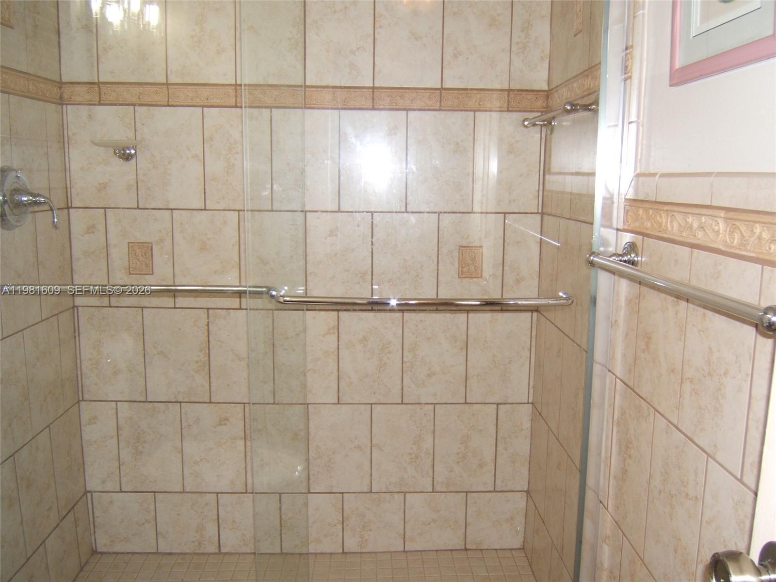 OLD CUTLER COVE ADDN - Residential