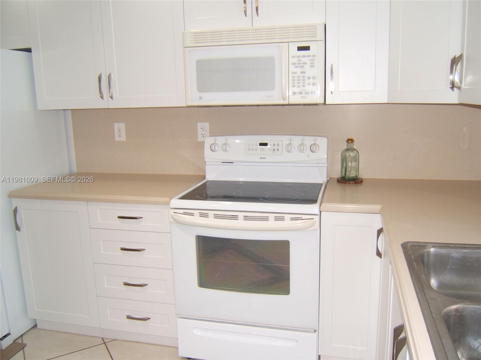 OLD CUTLER COVE ADDN - Residential