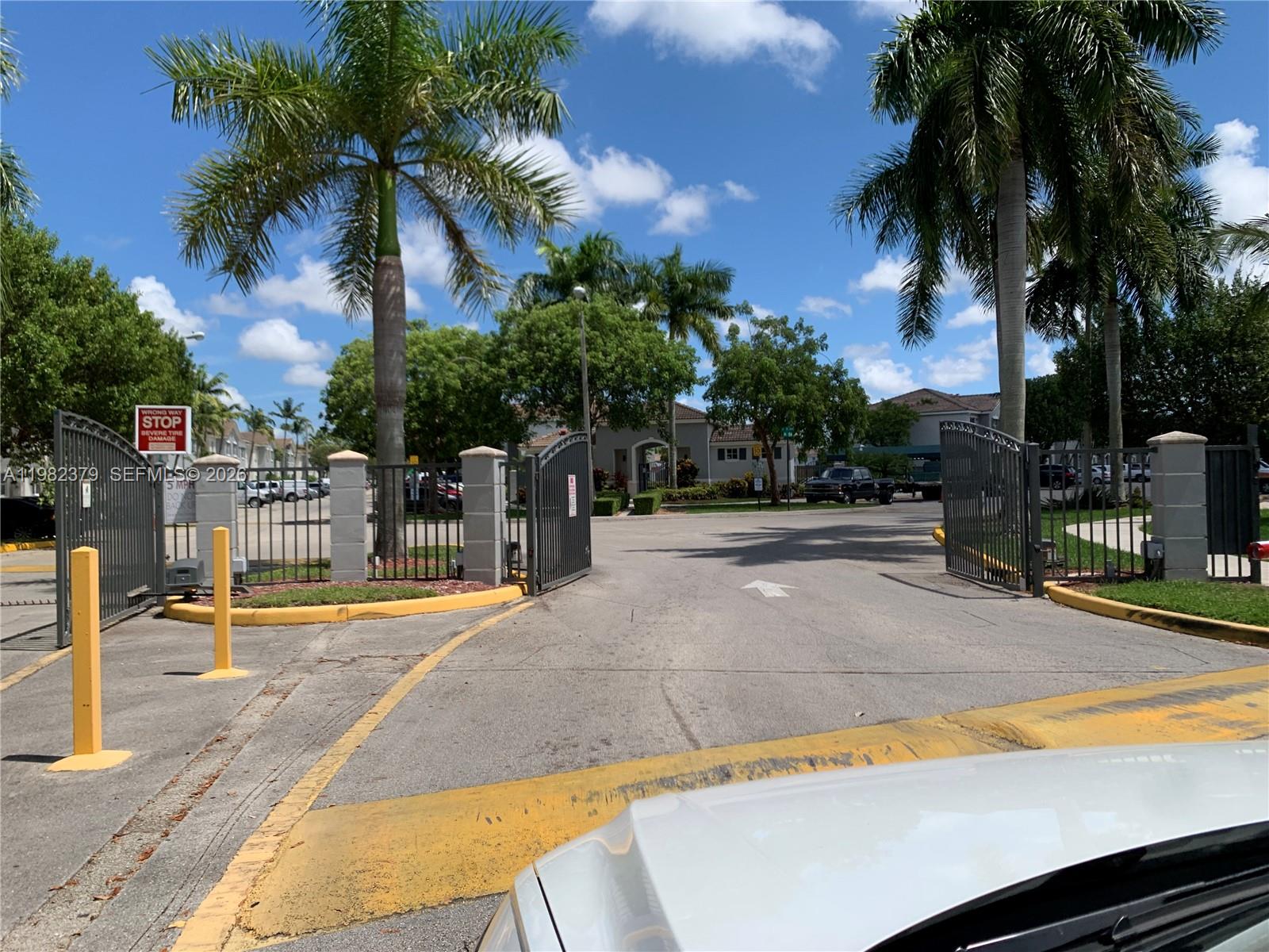 VENETIA GROVE - Residential Lease