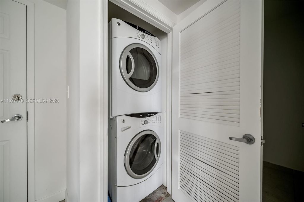 Photo of 140 S Dixie Hwy #1011, Hollywood, FL 33020 (MLS # A11937779)