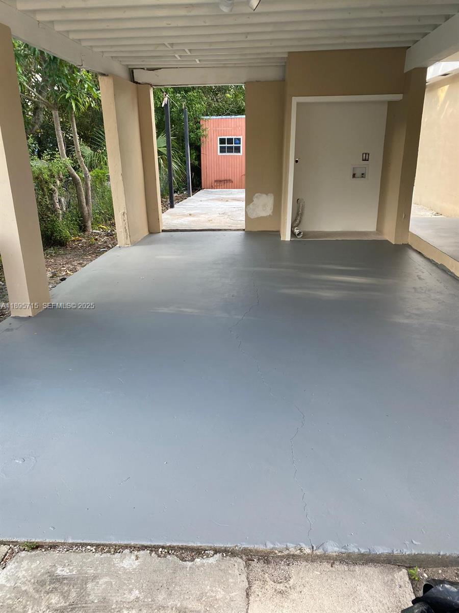 LAKE AVE ADD TO WPB - Residential Lease