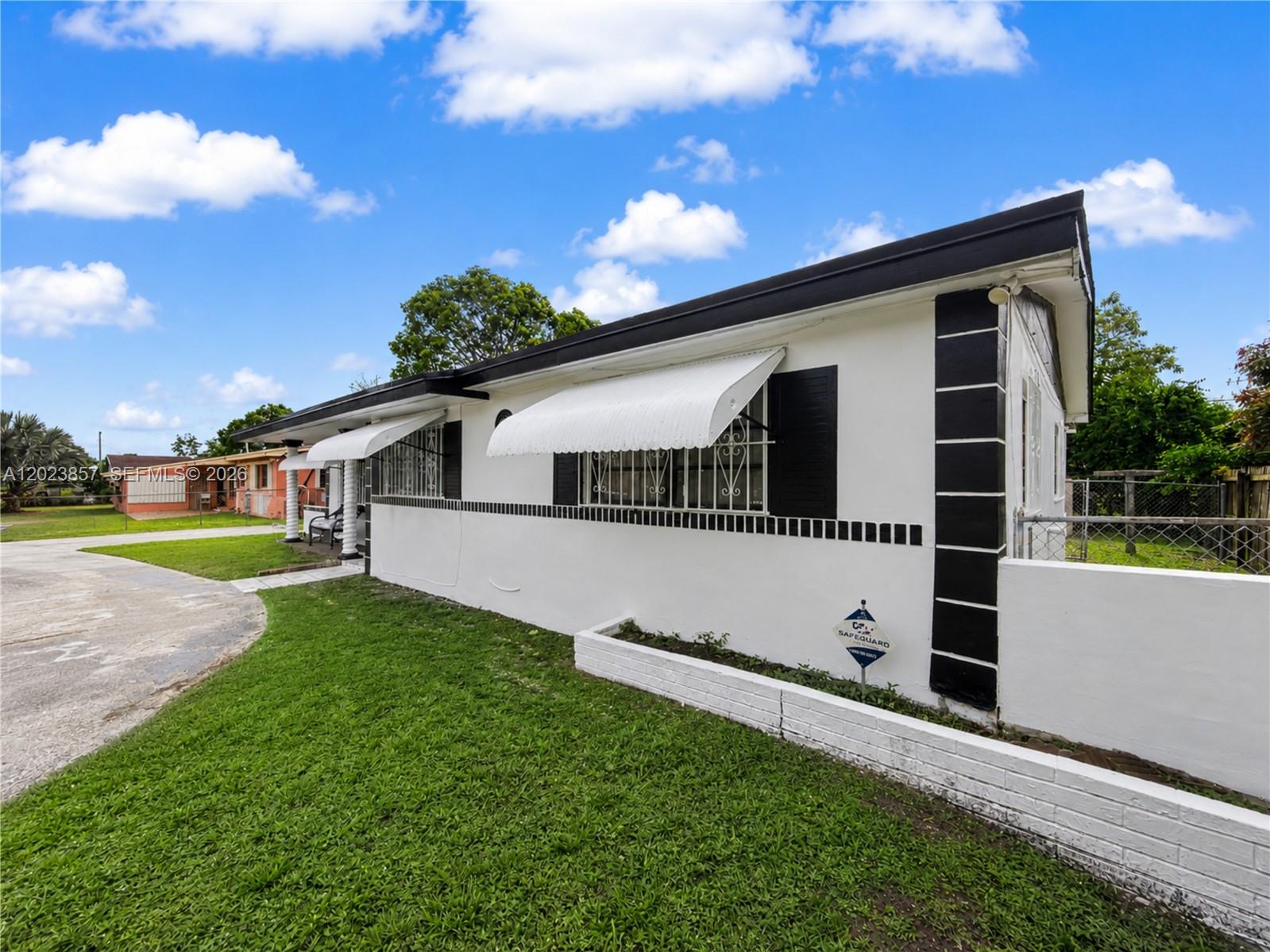 18805 NW 19th Ct