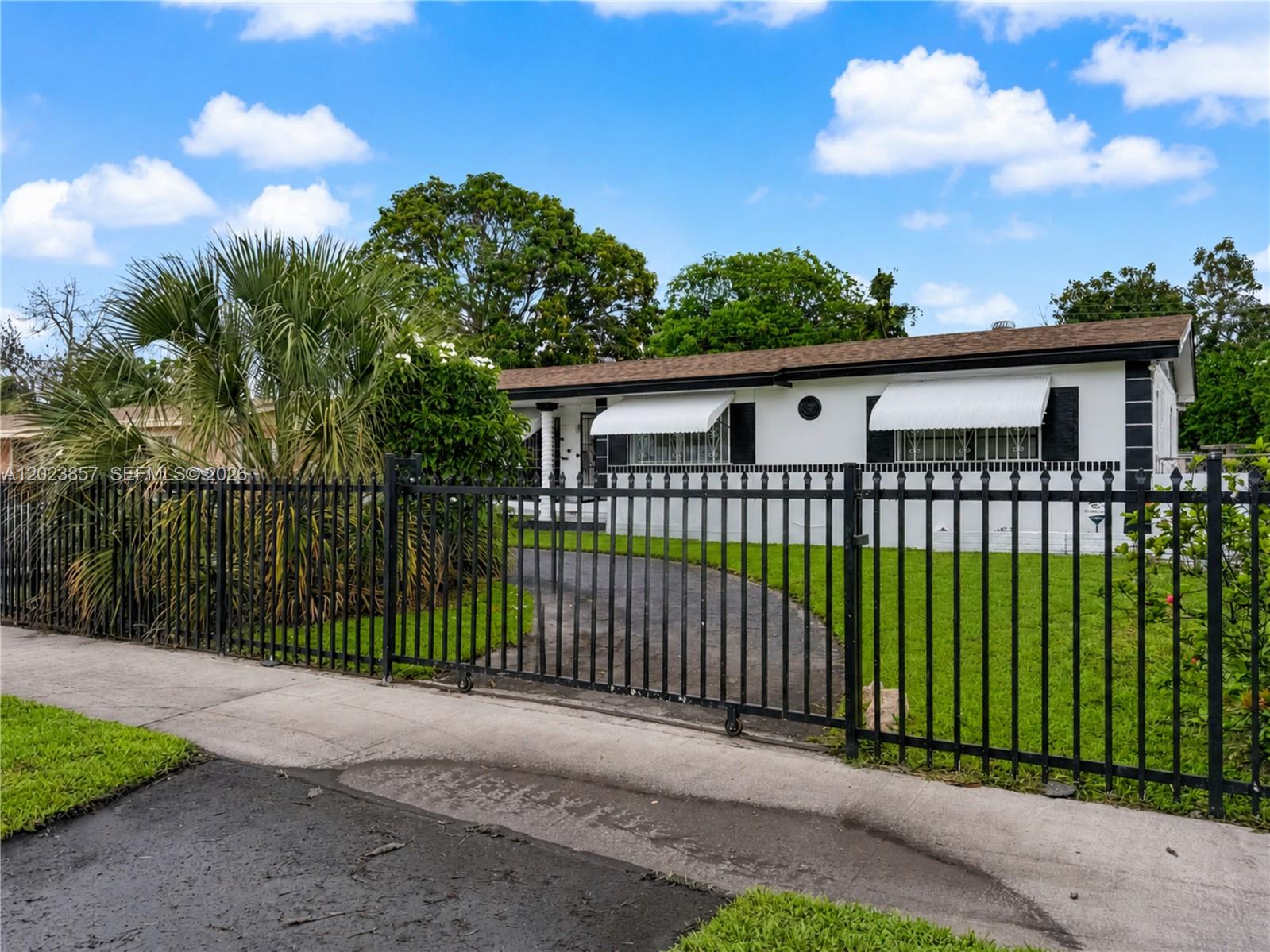 18805 NW 19th Ct