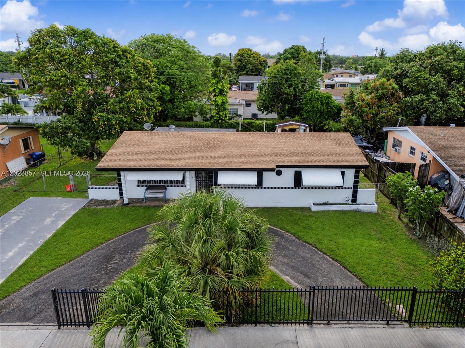 18805 NW 19th Ct