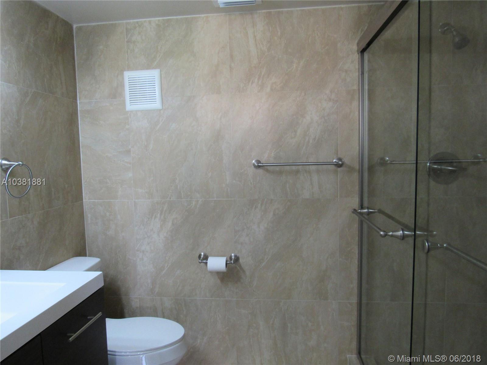 SUNRISE LAKES 187 CONDO - Residential