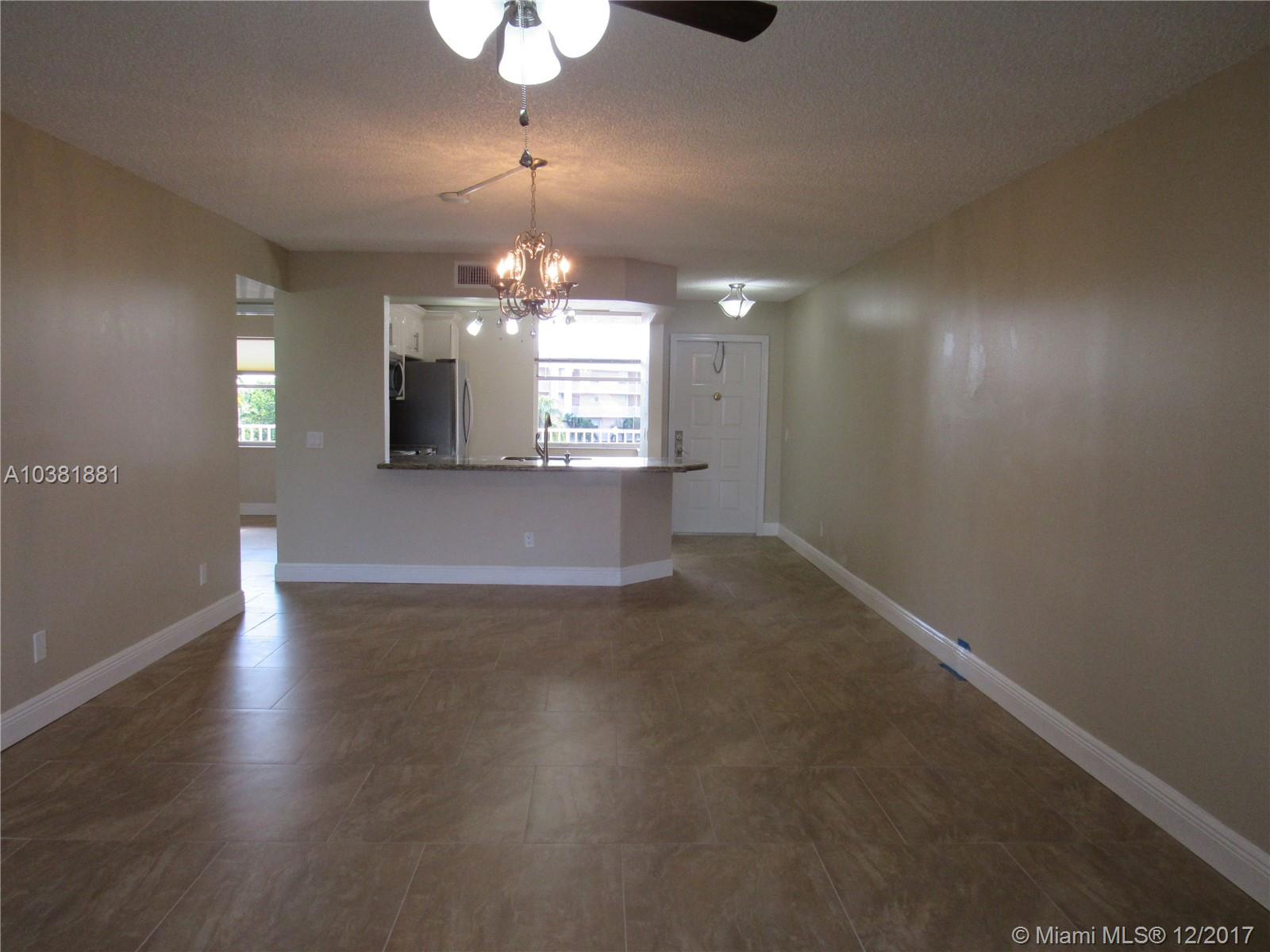 SUNRISE LAKES 187 CONDO - Residential