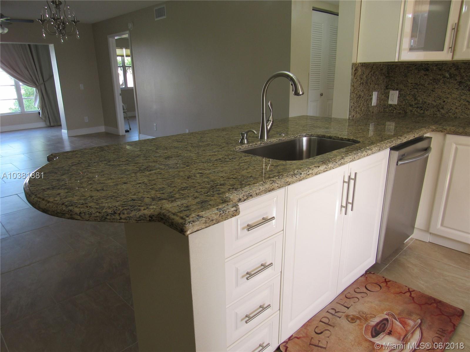 SUNRISE LAKES 187 CONDO - Residential