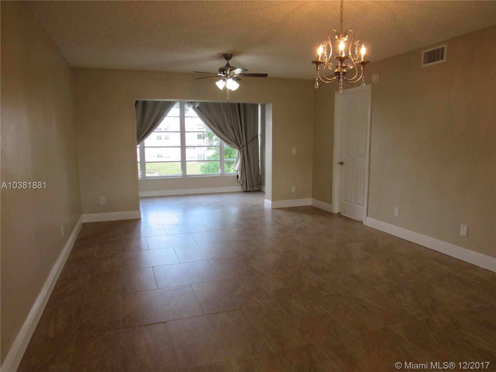 SUNRISE LAKES 187 CONDO - Residential