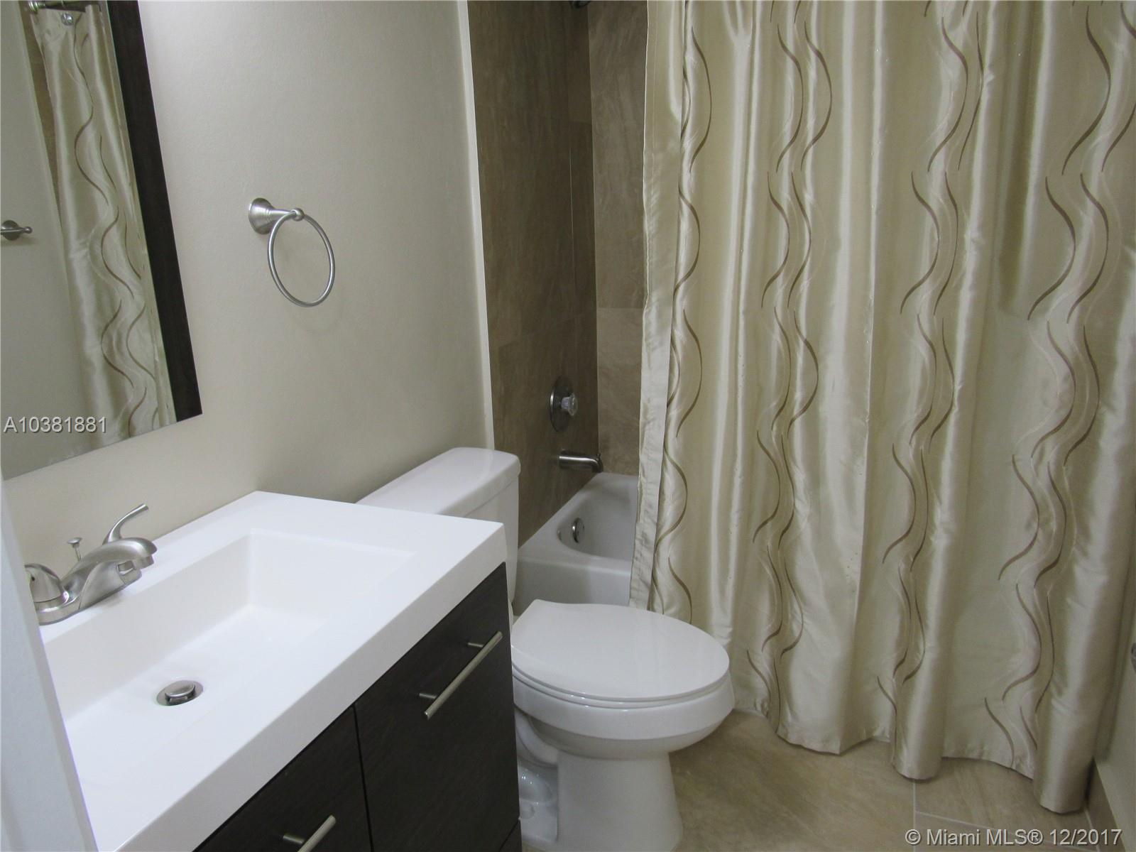 SUNRISE LAKES 187 CONDO - Residential