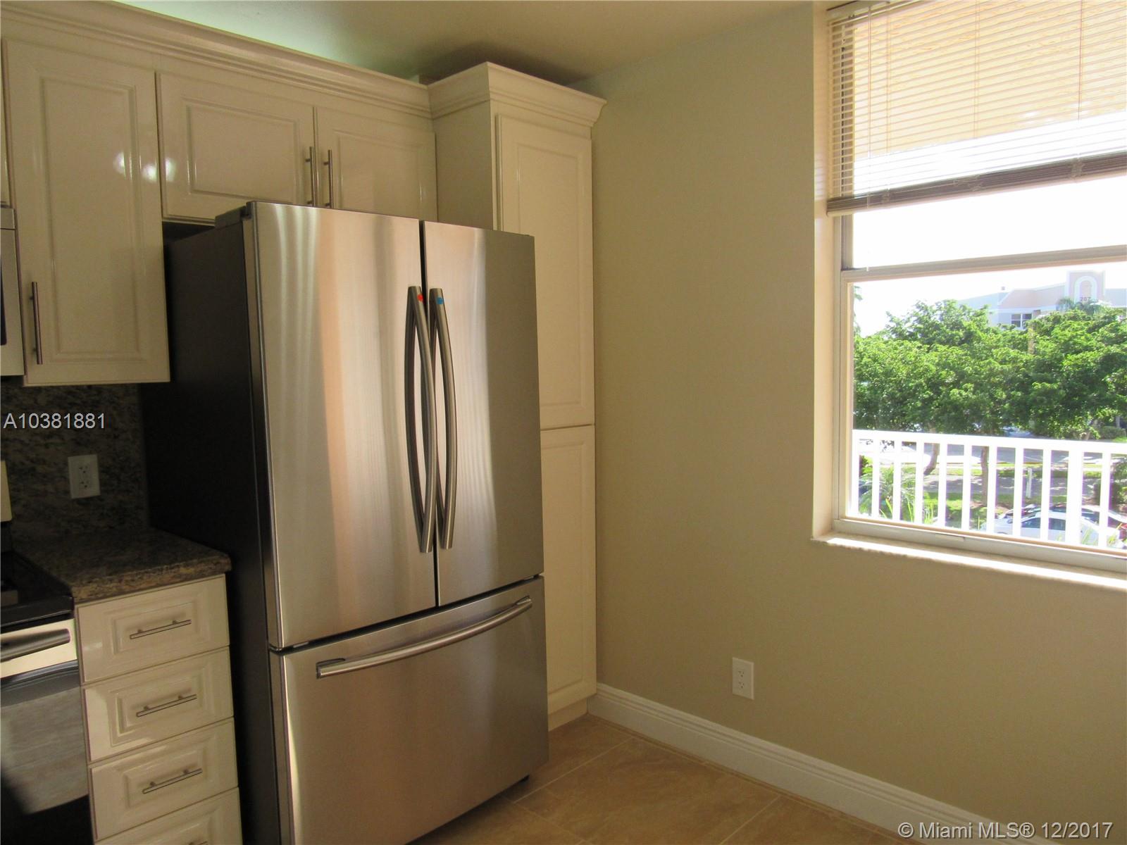 SUNRISE LAKES 187 CONDO - Residential