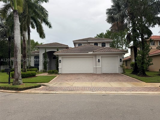 1360 VICTORIA ISLE DR, WESTON, FL 33327 - Image adeab34e0b829ef5532d1dece4fc014a/554803276