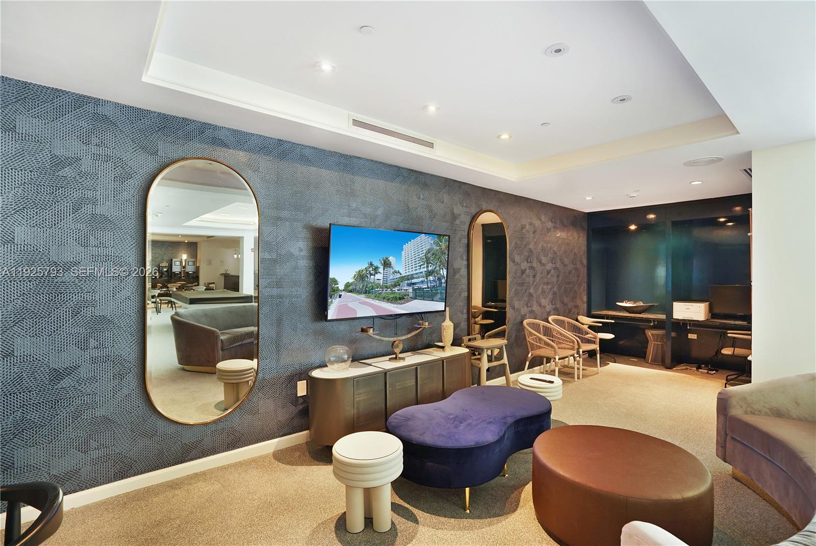 FONTAINEBLEAU III OCEAN C - Residential