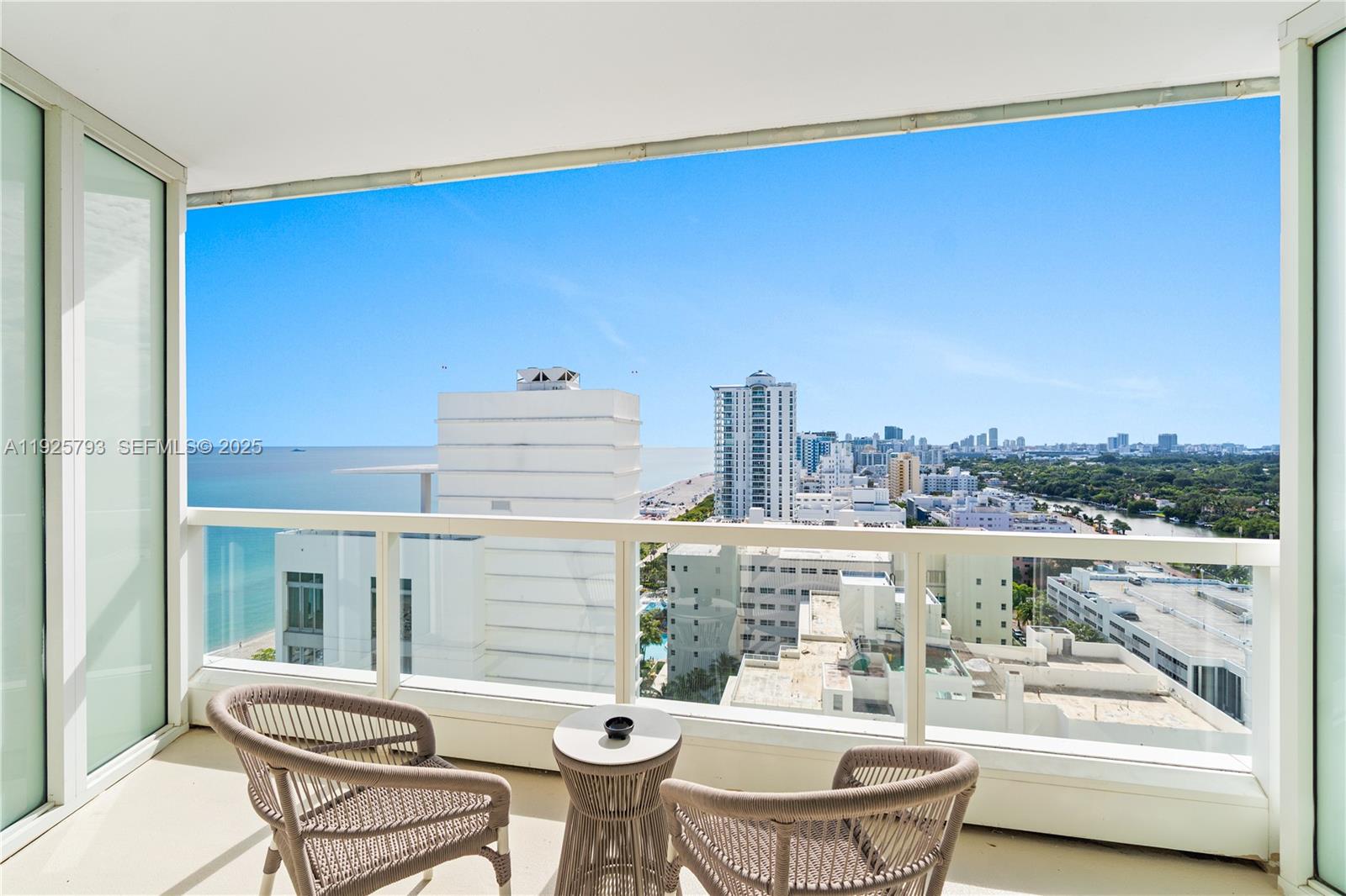 FONTAINEBLEAU III OCEAN C - Residential