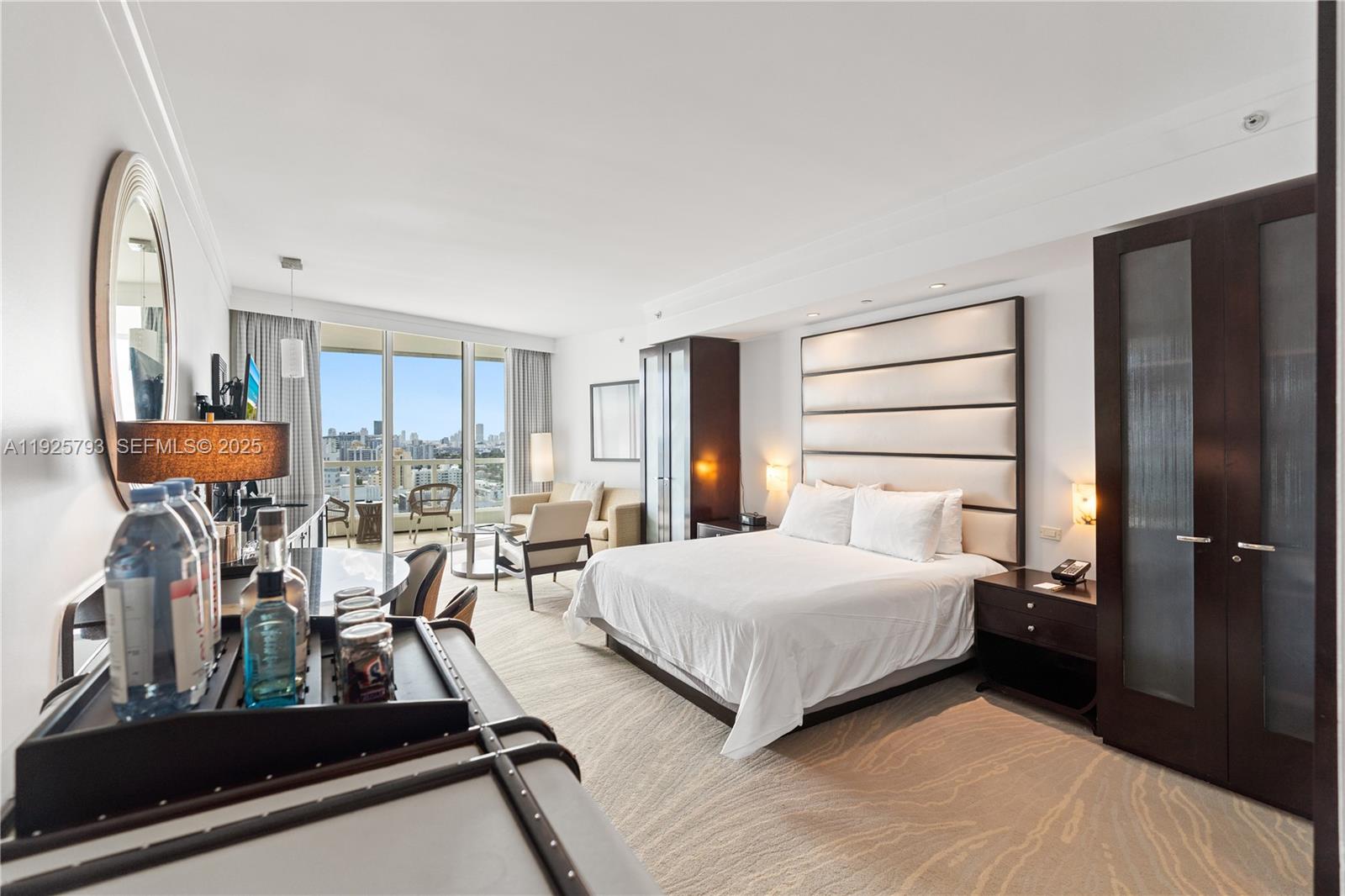 FONTAINEBLEAU III OCEAN C - Residential