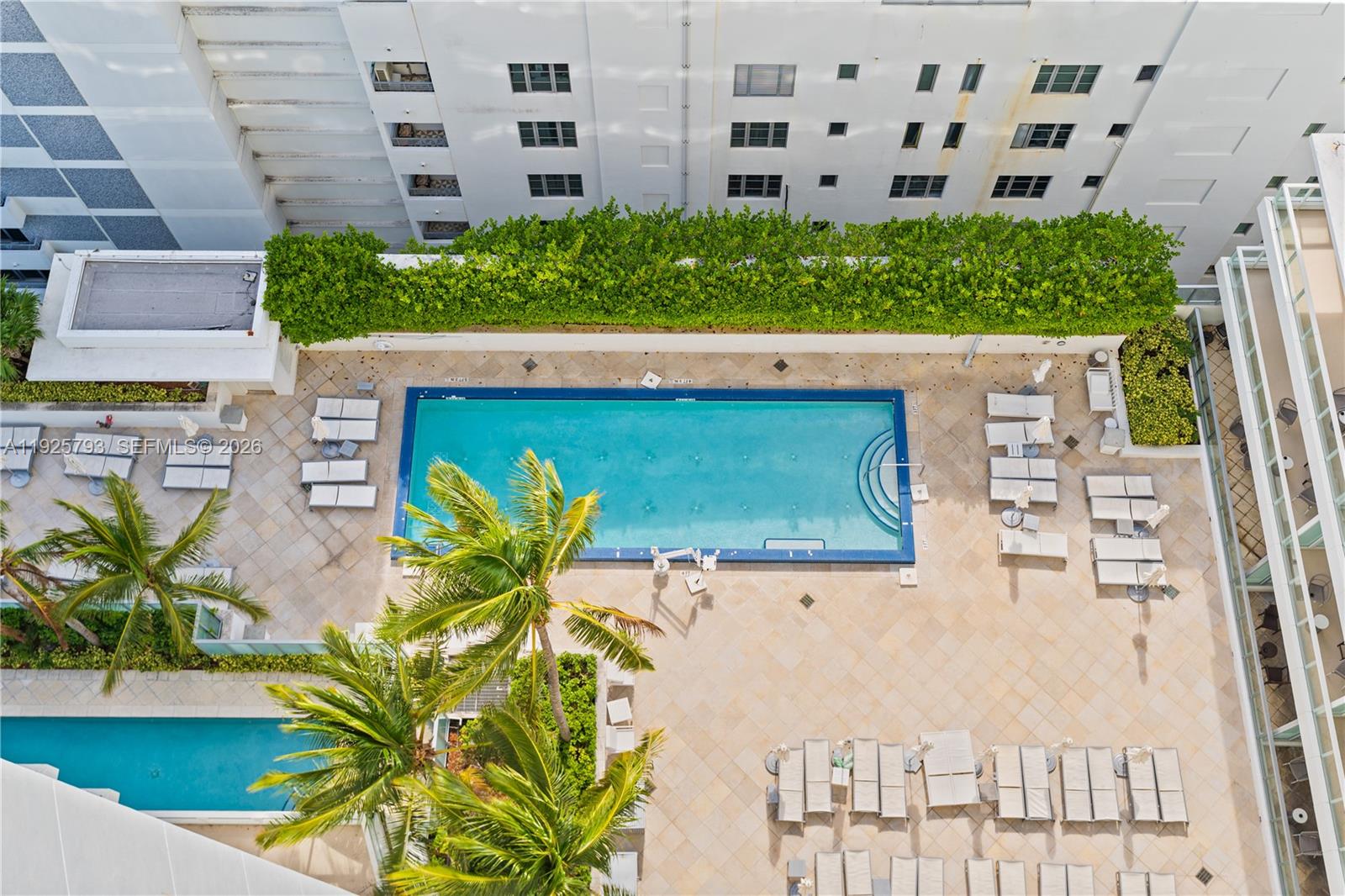 FONTAINEBLEAU III OCEAN C - Residential