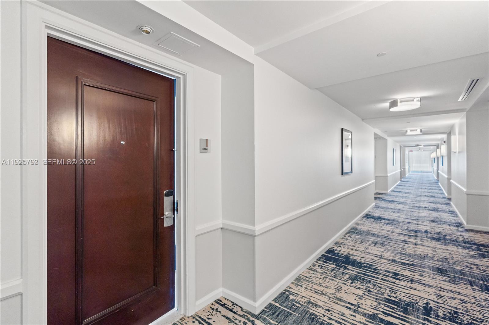 FONTAINEBLEAU III OCEAN C - Residential