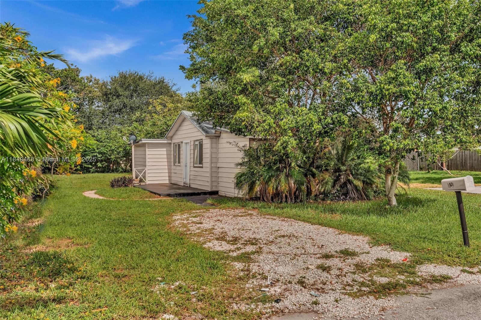 STRATHFORD HEIGHTS - Residential Lease