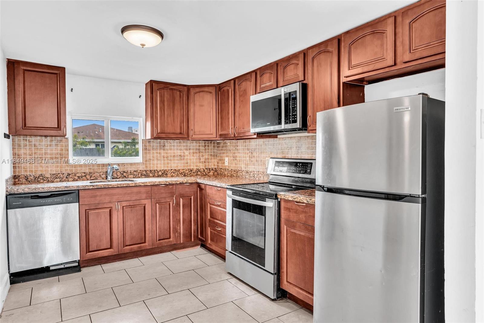 STRATHFORD HEIGHTS - Residential Lease