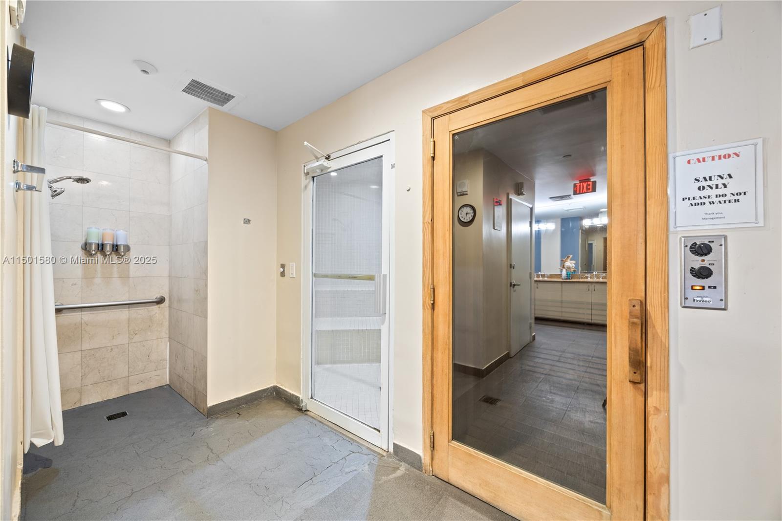 AKOYA CONDO - Residential Lease