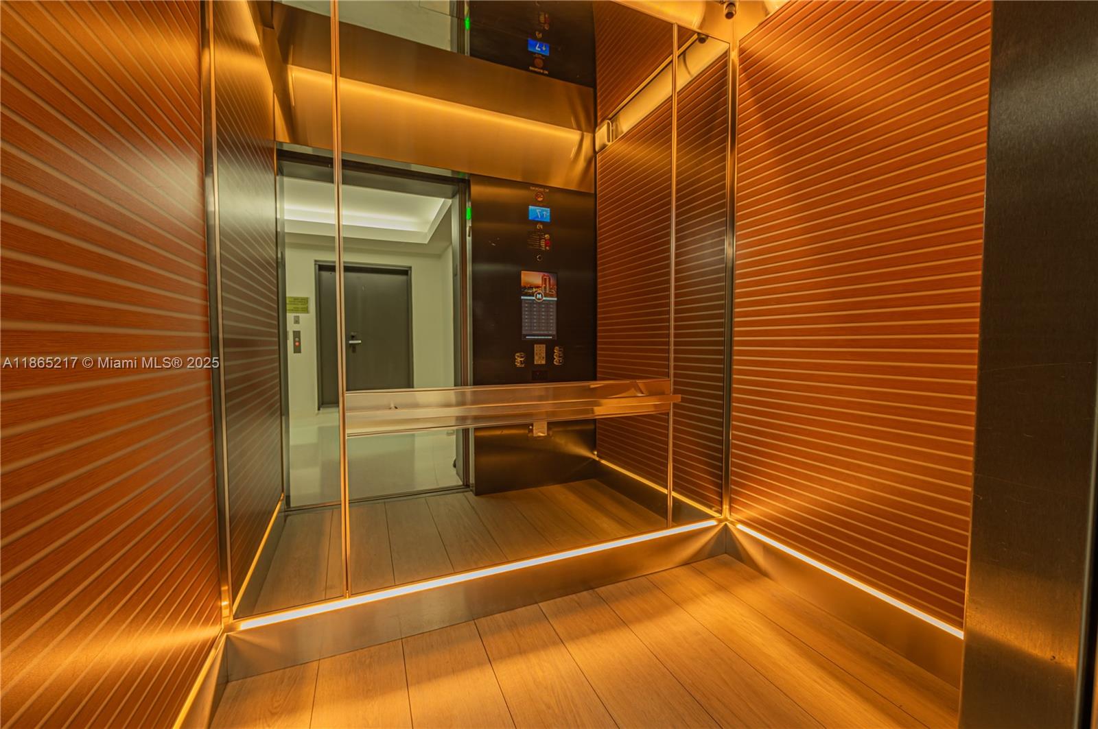 FOUR MIDTOWN MIAMI CONDO - Residential