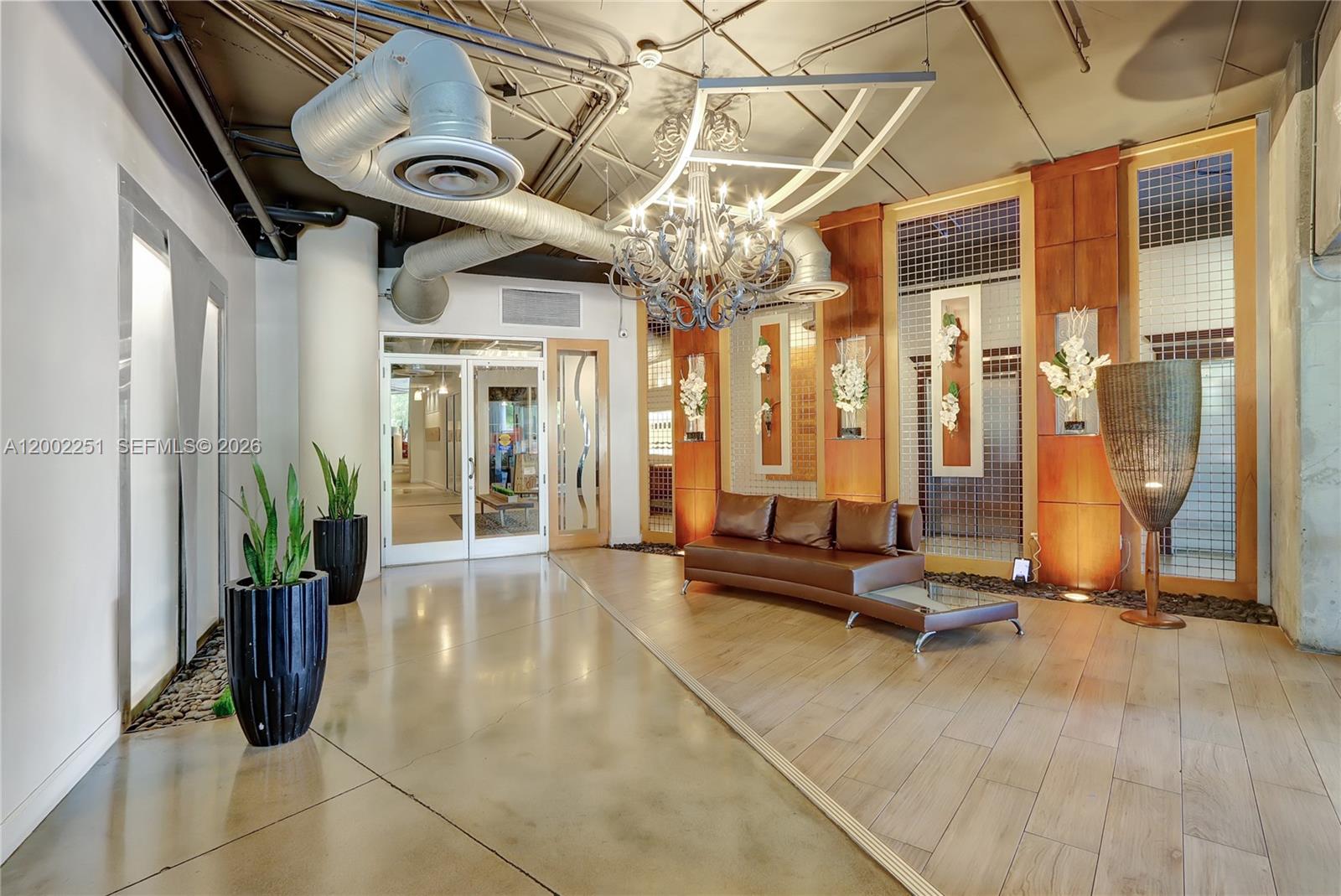 NEO CONDO - Residential Lease