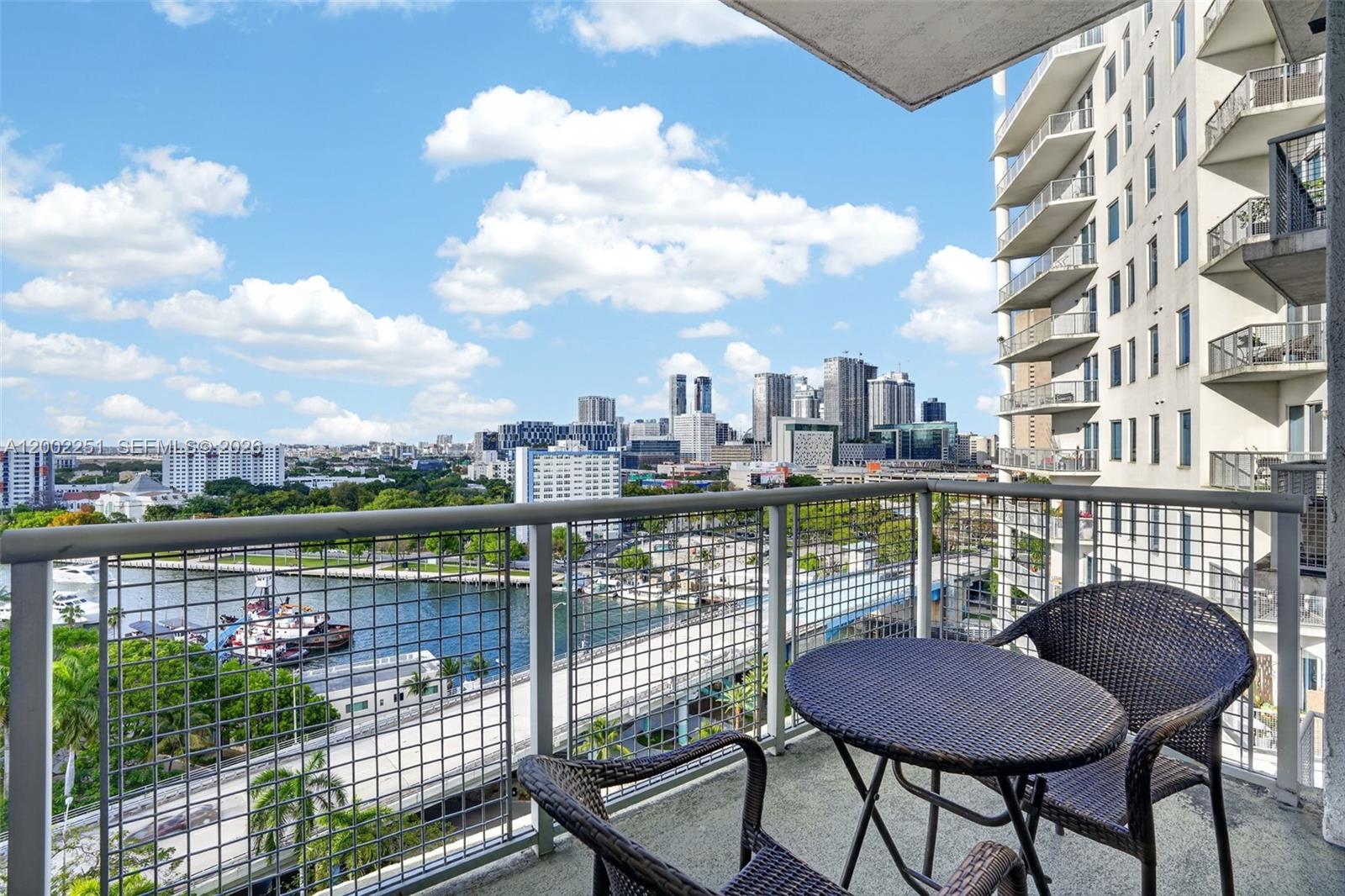 NEO CONDO - Residential Lease