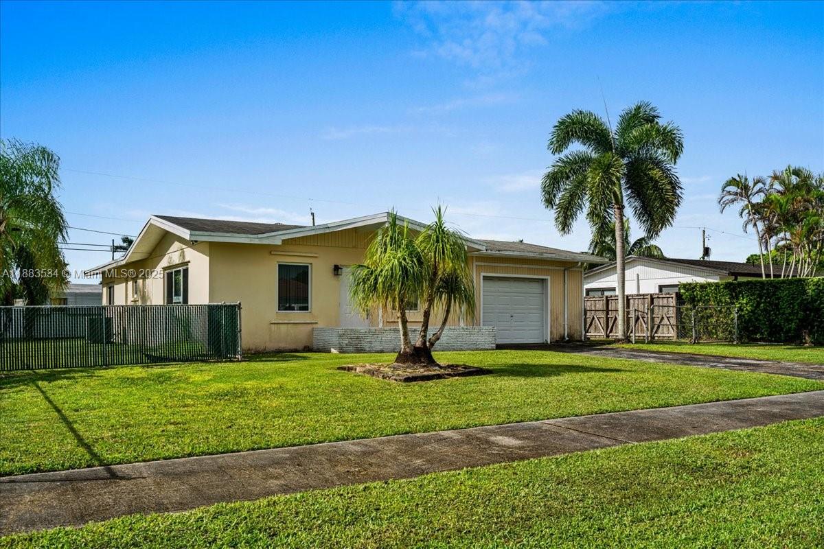 BEL-AIRE HOMES 1ST ADDN - Residential Lease