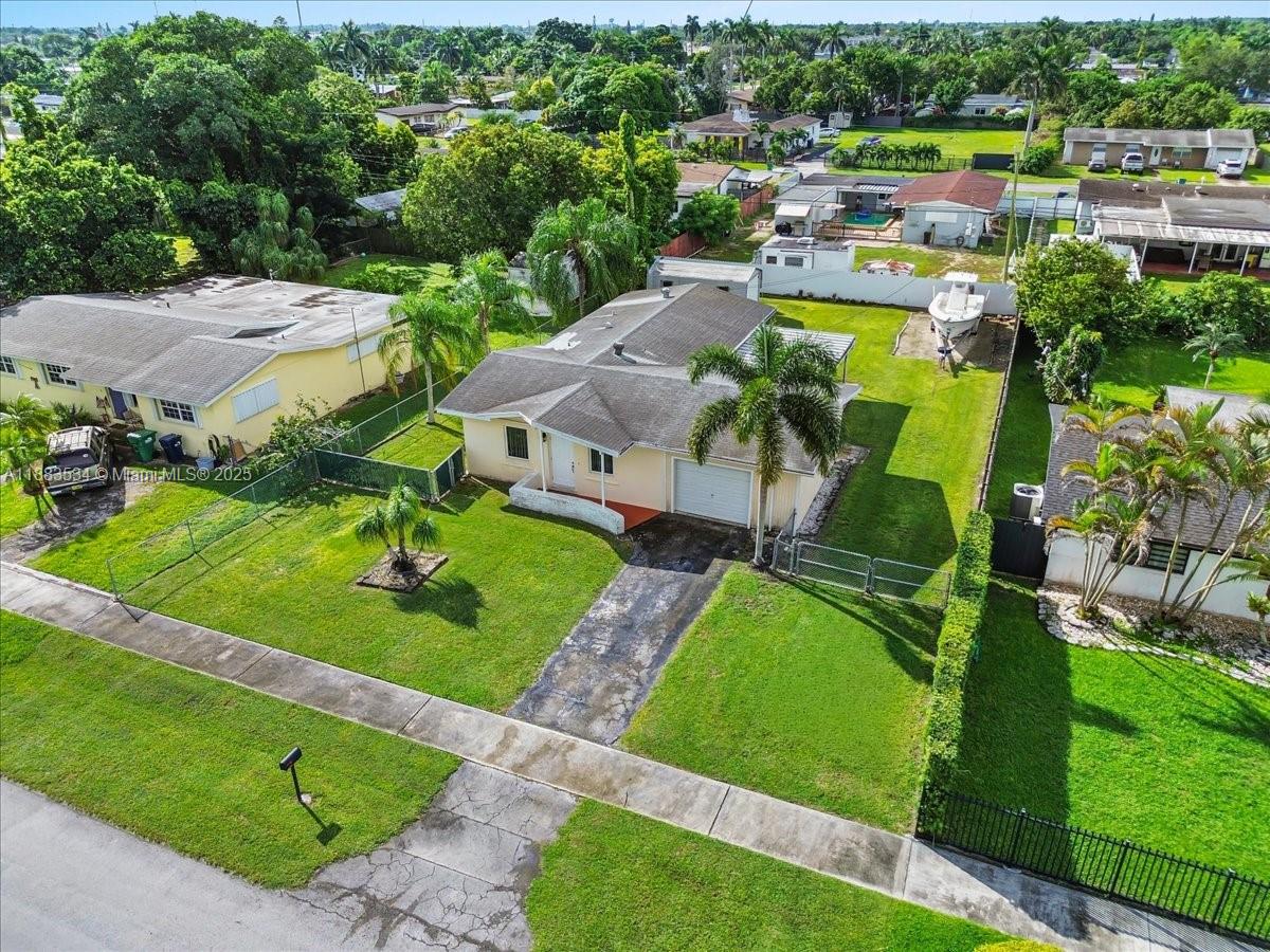 BEL-AIRE HOMES 1ST ADDN - Residential Lease