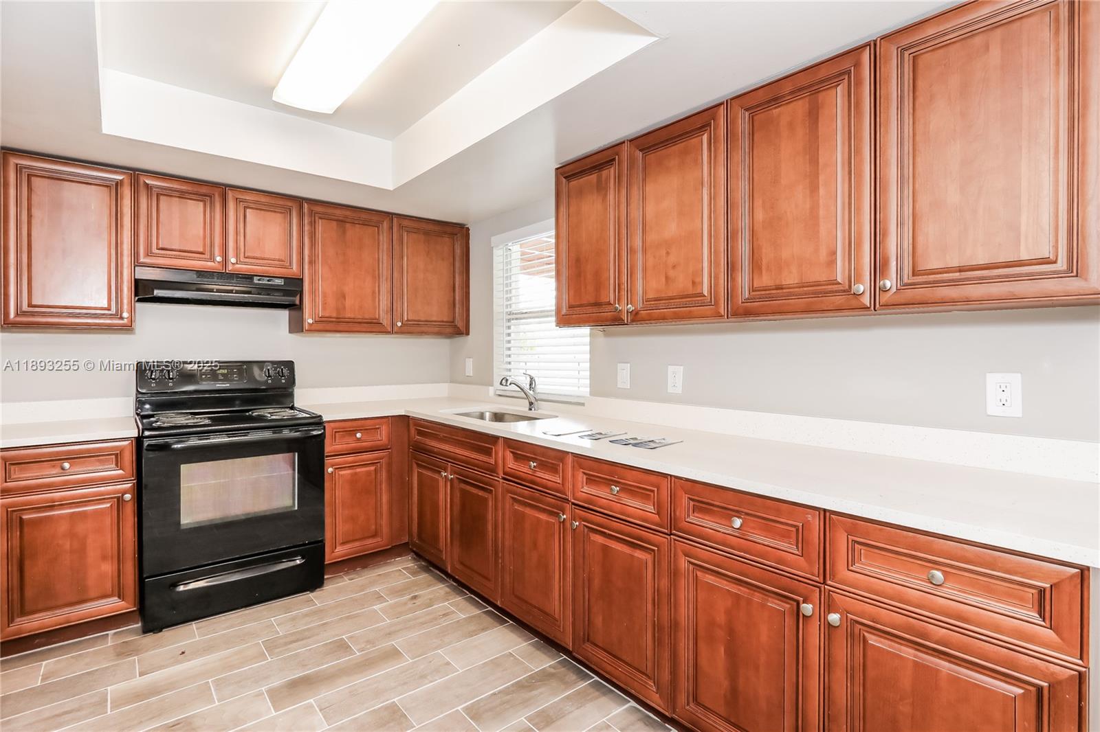 GLENWOOD SUBDIVISION - Residential Lease