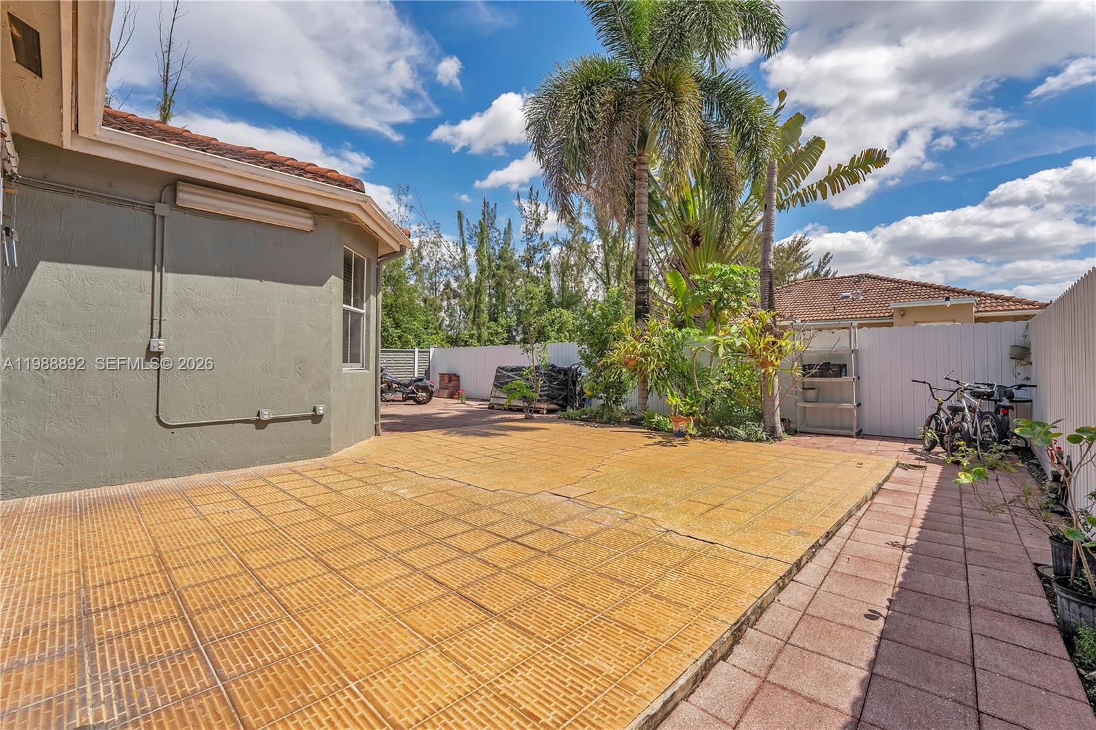 RIVIERA TRACE 1ST ADDN - Residential