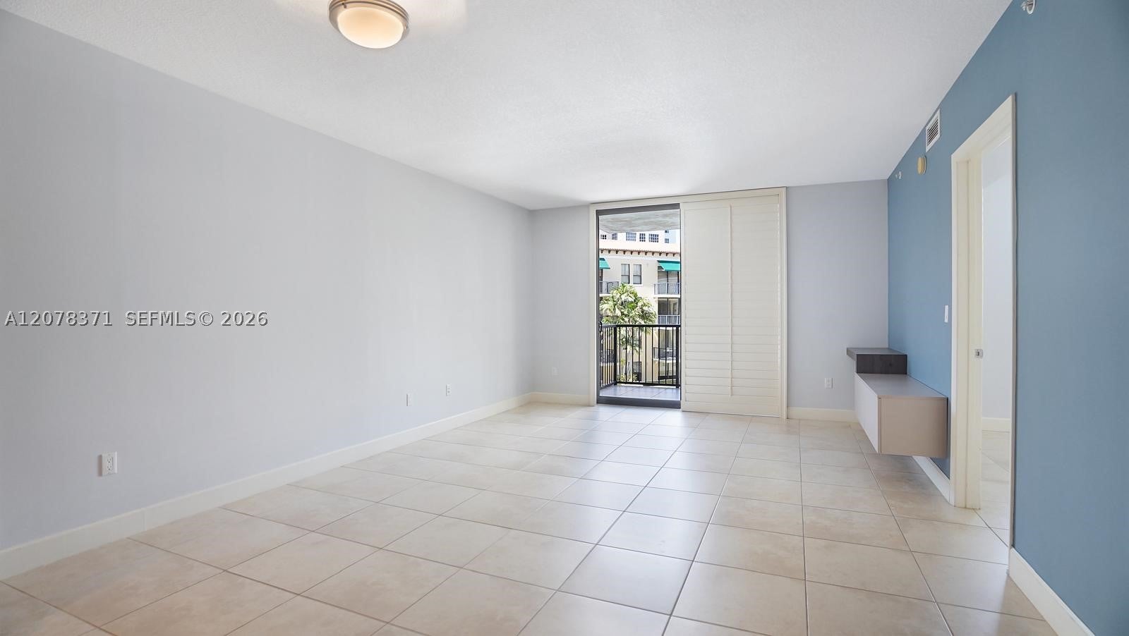 55 Merrick Way 729