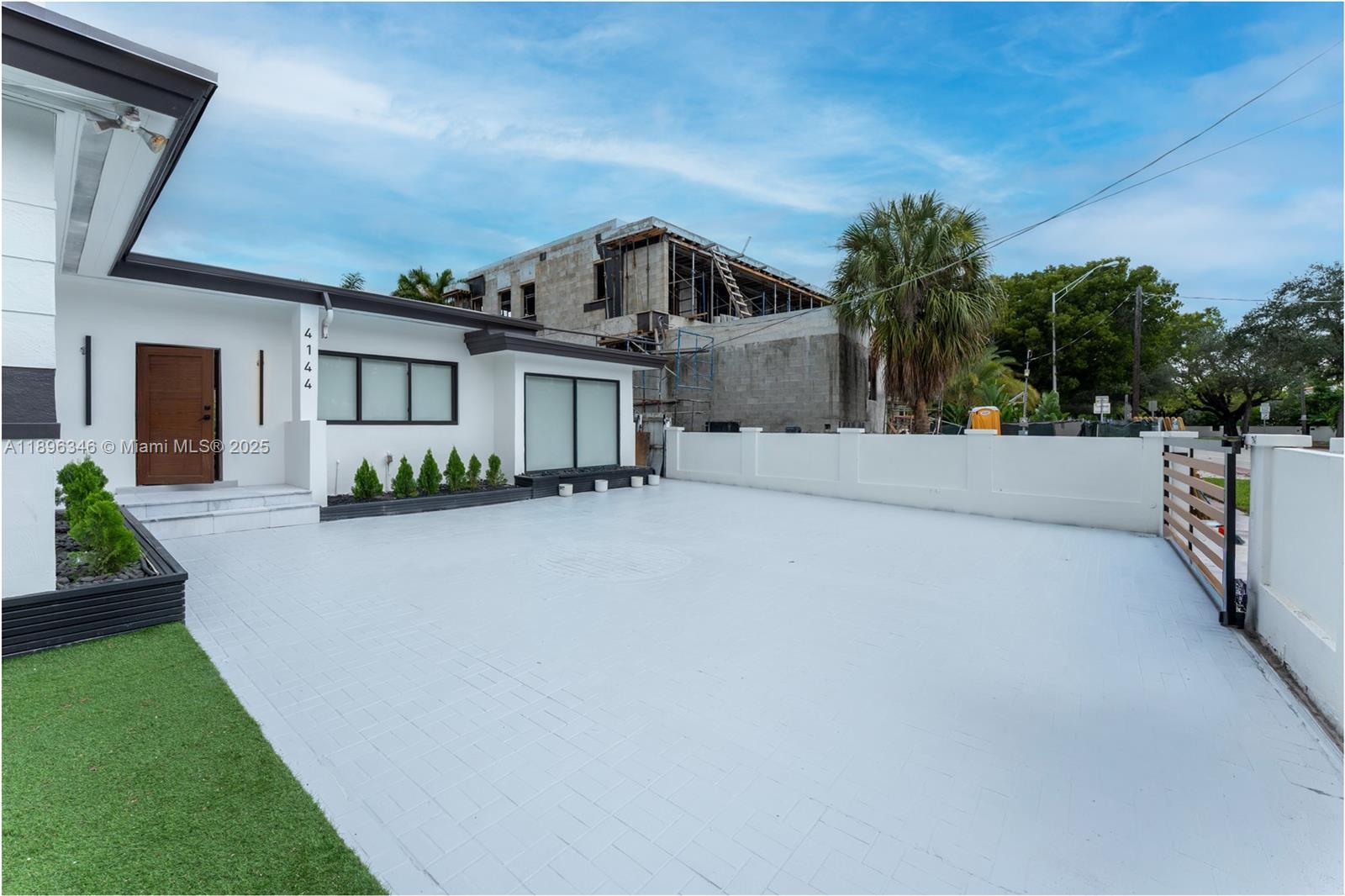4144 Alton Rd 4144