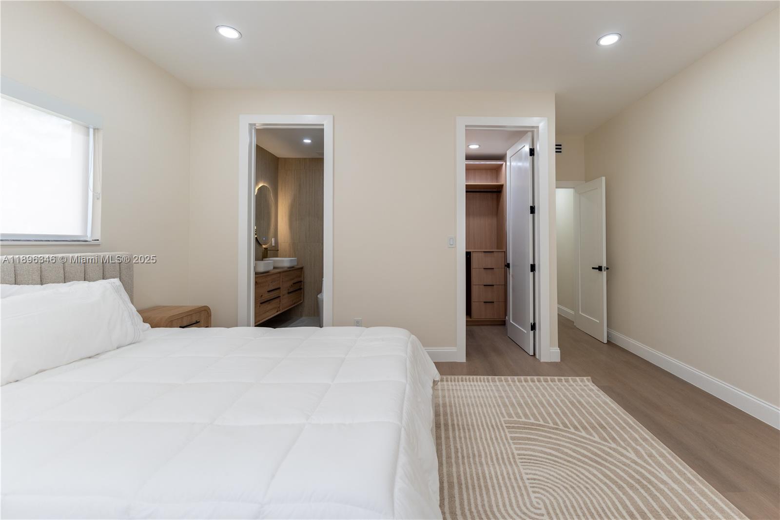 NAUTILUS SUB - Residential Lease