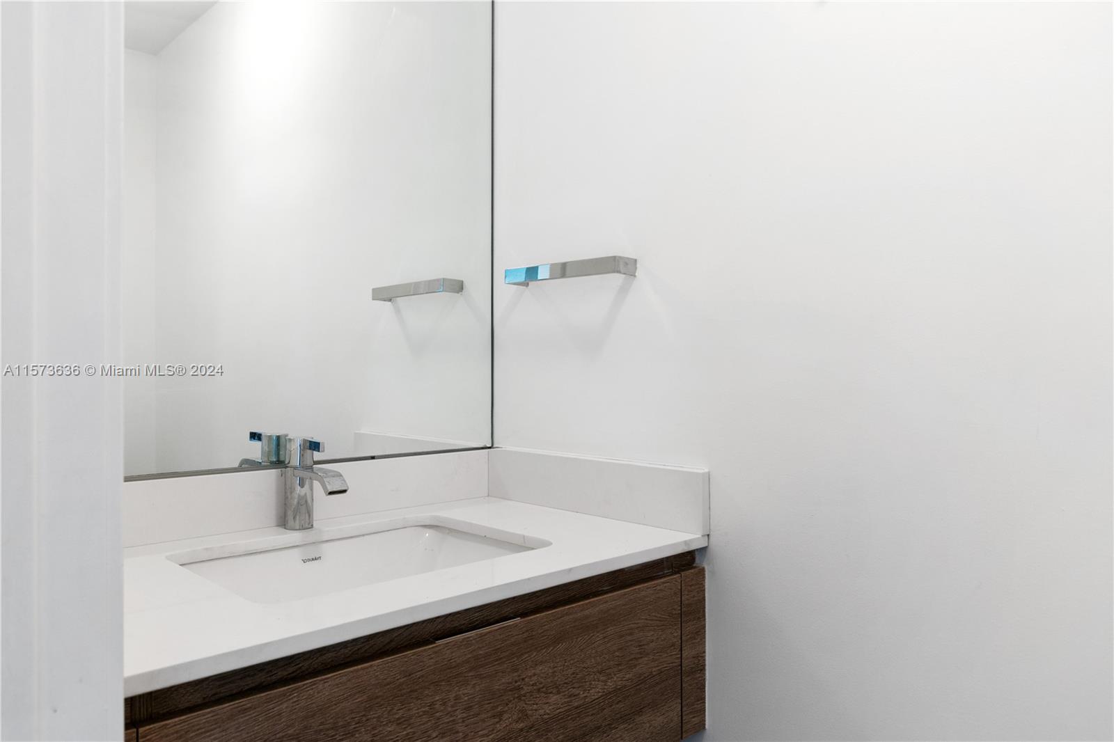 OCEANA KEY BISCAYNE CONDO - Residential Lease