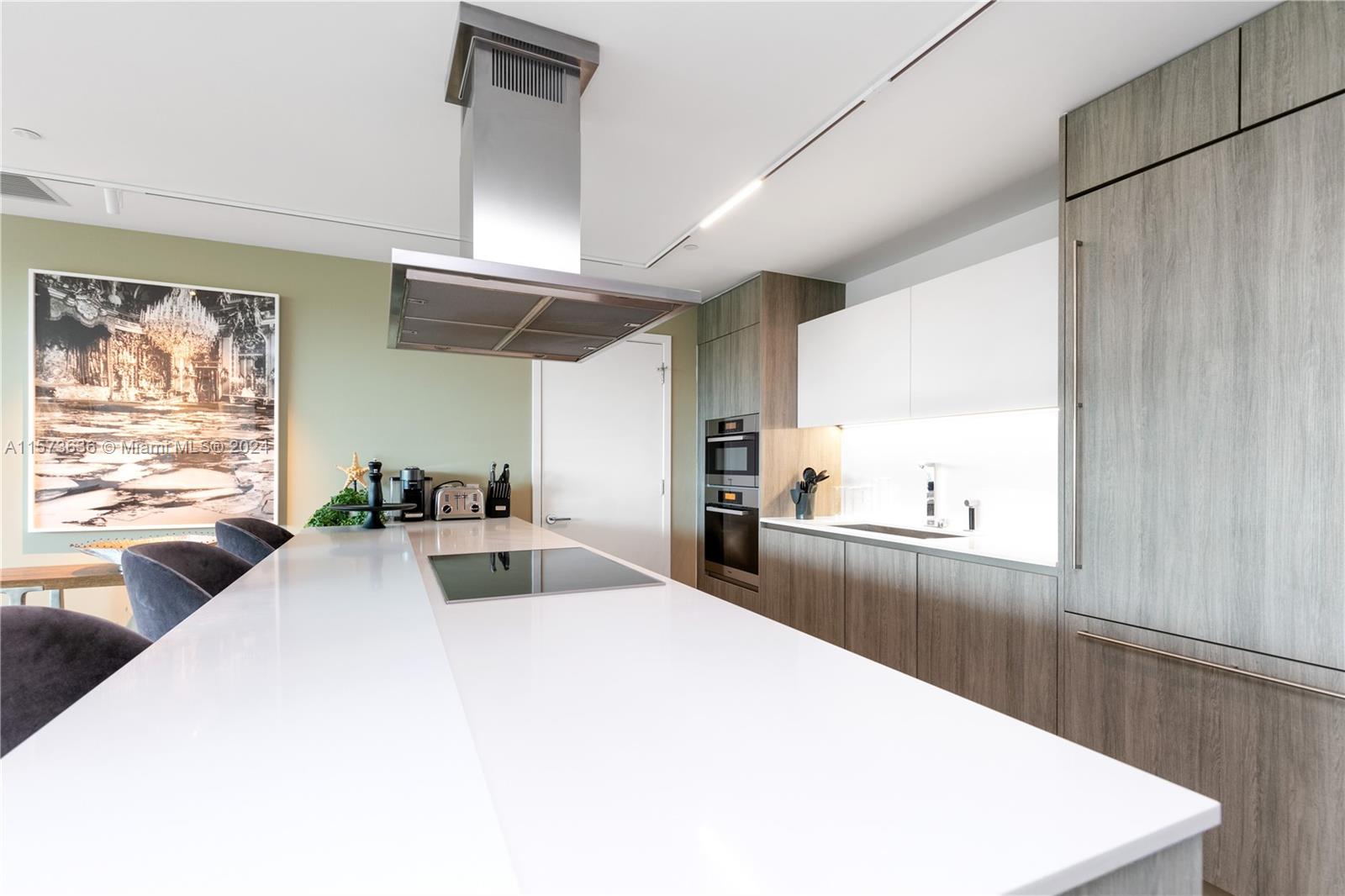 OCEANA KEY BISCAYNE CONDO - Residential Lease