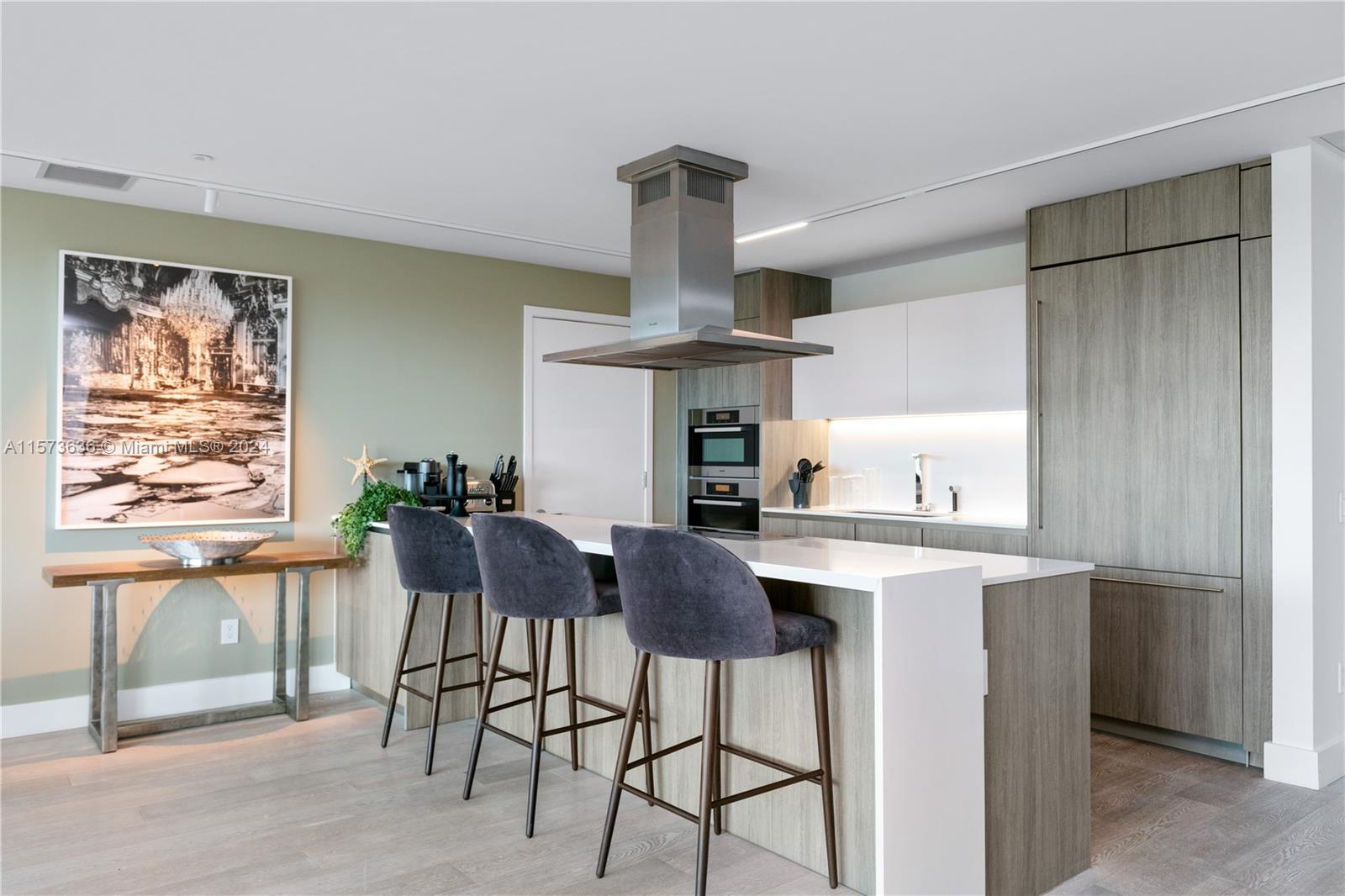OCEANA KEY BISCAYNE CONDO - Residential Lease